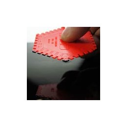 FOLIE DIN PLASTIC CU PELICULA UMEDA